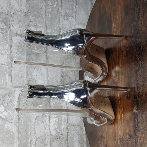 RAYE "Harlem Bootie" From Revolve - Picture 6 of 16